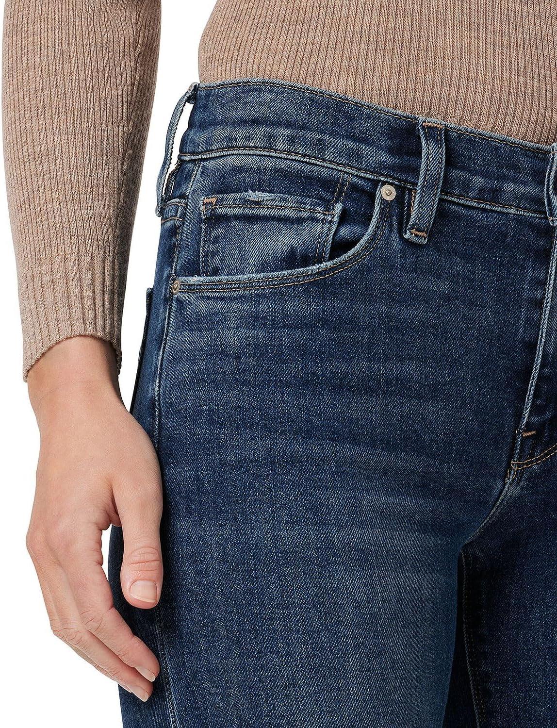 imageHUDSON Womens Nico Mid Rise Bootcut Jean Barefoot LengthMessage