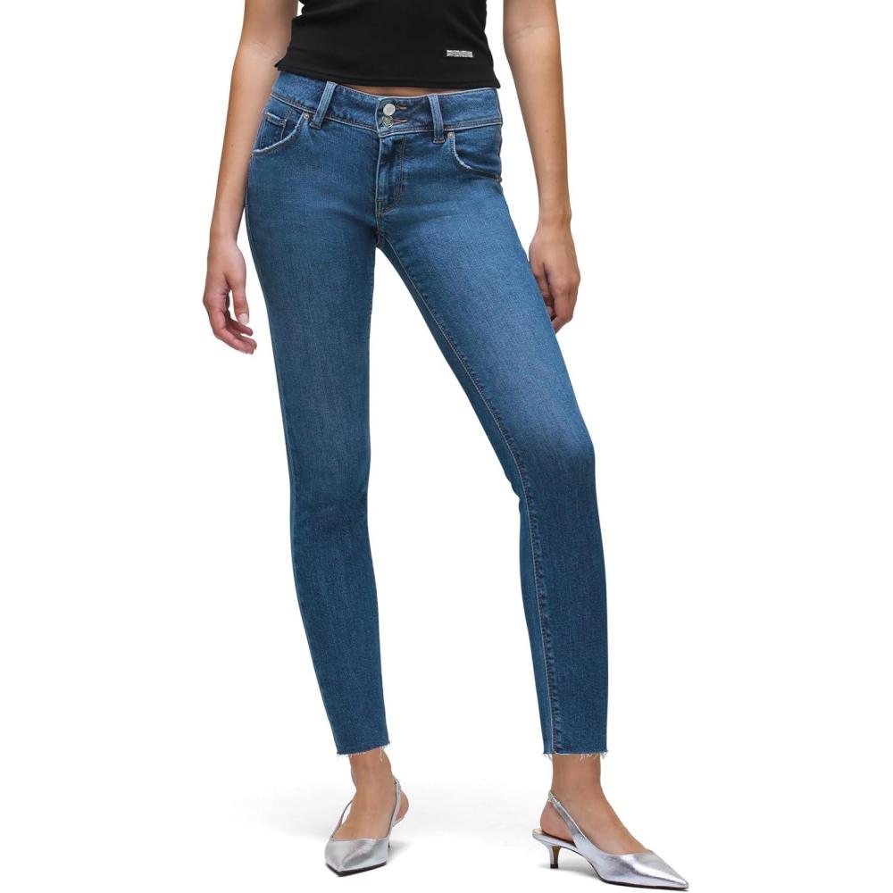 image:imageHudson Womens Collin Mid Rise Skinny Jean with Back Flap PocketsMist